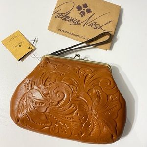 Nwt Patricia Nash Wristlet